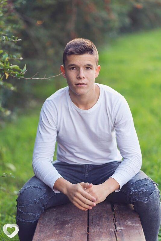 Александр, 18, Минске — анкета №3198610