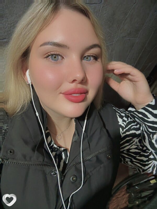 Настя, Мирный (Якутия)