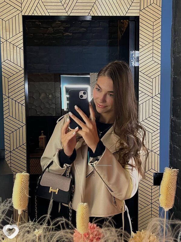 Настюшка, 23, Москве — анкета №3200236