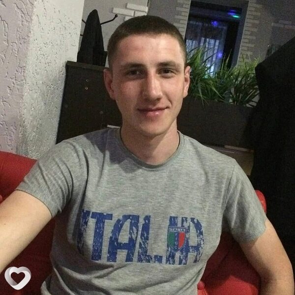 Артём, 30, Торезе — анкета №3200583