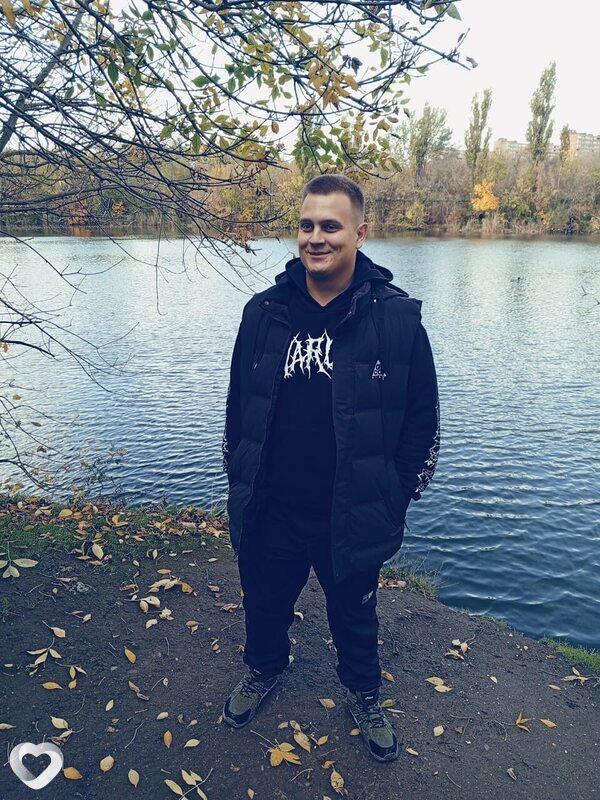 Илья, 24, Ростове-на-Дону — анкета №3200528