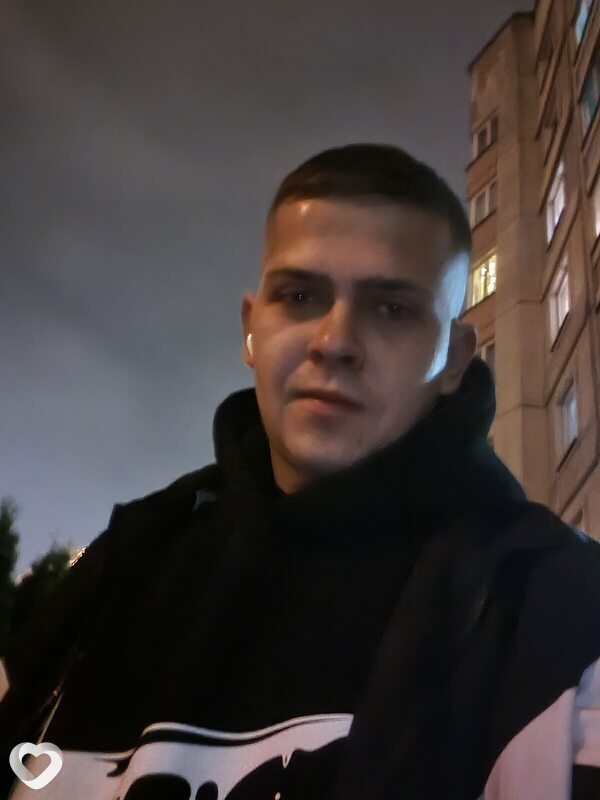 Артем, 27, Минске — анкета №3201184