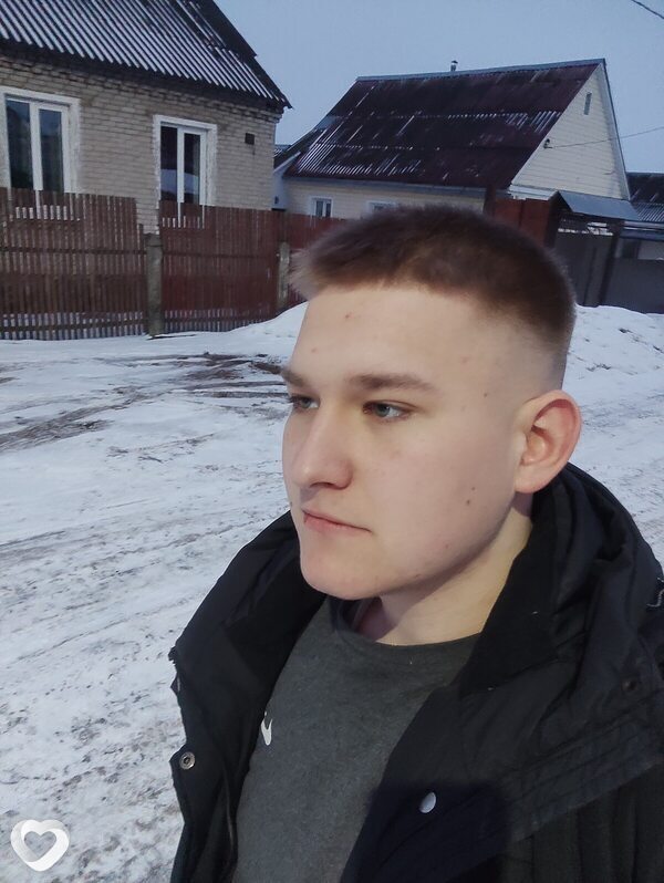 Иван, 21, Орше — анкета №3201311