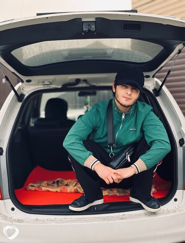 Behruzjon, 20, Новокузнецке — анкета №3201831