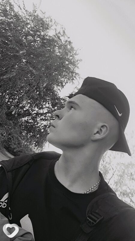 Эдуард, 18, Улан-Удэ — анкета №3202519