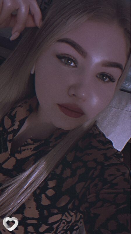 Юлия, Ленинск