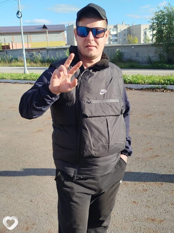 Александр, 26, Североуральске — анкета №3202783