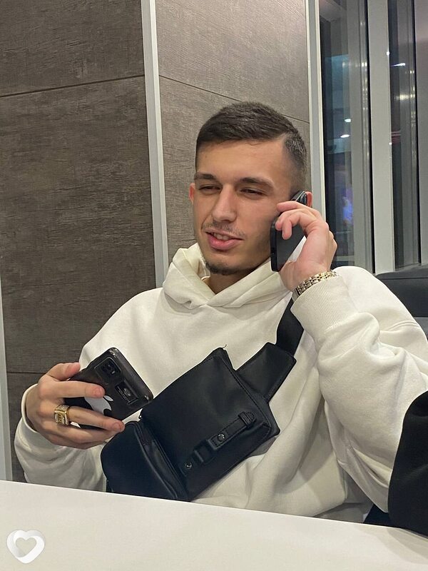 Родион, 20, Оренбурге — анкета №3202790