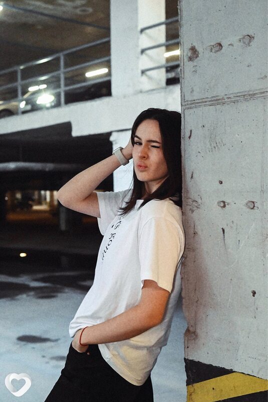 Люда, 21, Ростове-на-Дону — анкета №3203570