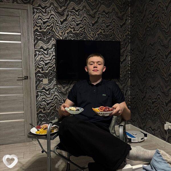 Артëм, 25, Тамбове — анкета №3204452
