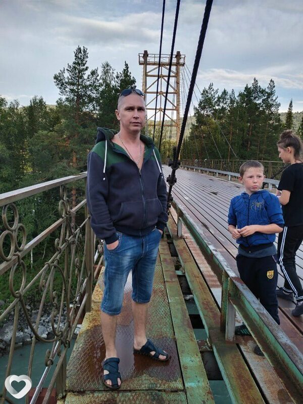Станислав, 43, Новоалтайске — анкета №3204848
