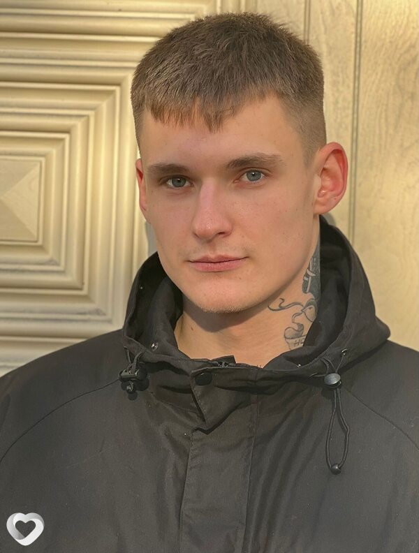 Мишаня, 26, Мурманске — анкета №3205015