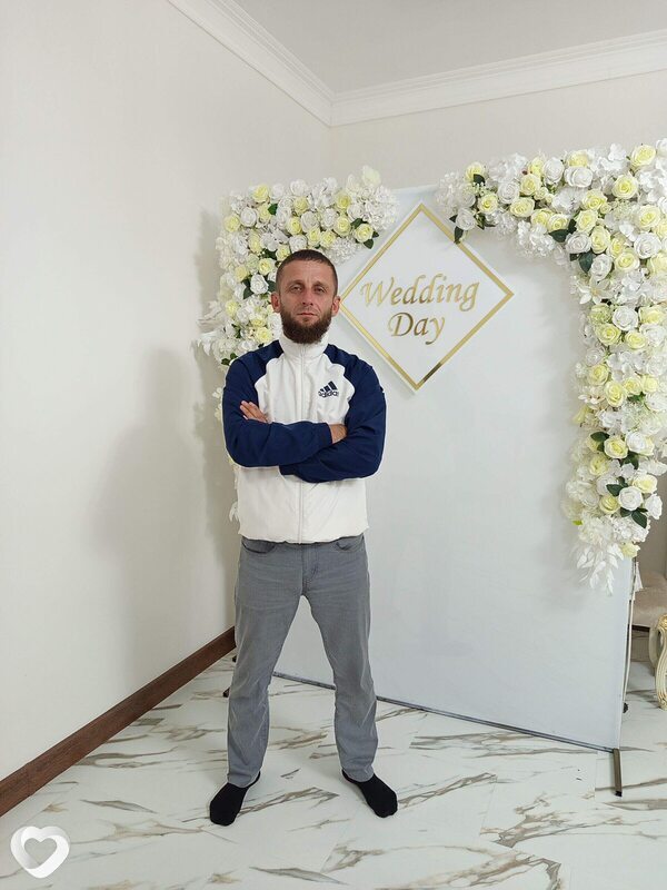 Хасан, Моздок