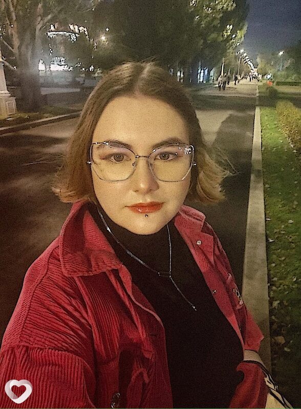 Виктория, 31, Новороссийске — анкета №3205809