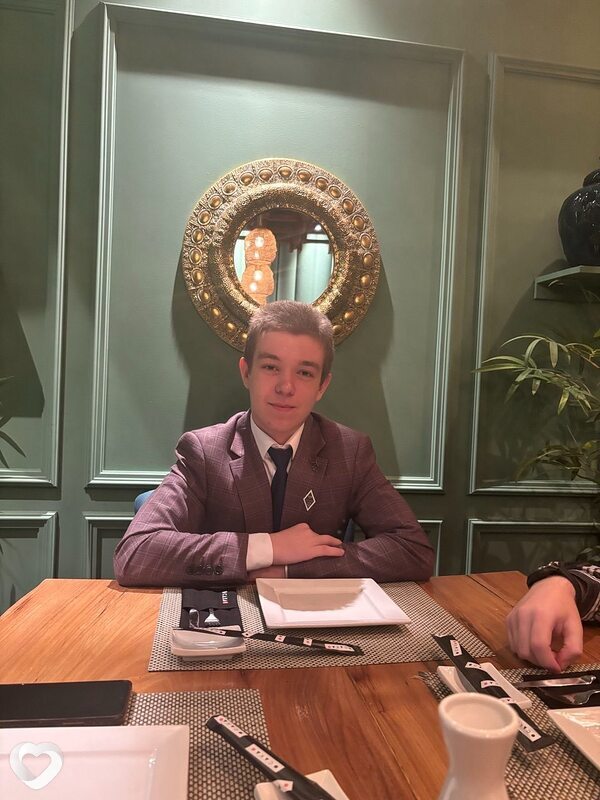 Назар, 21, Новочеркасске — анкета №3206068