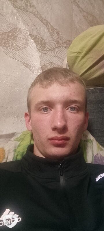 Стас, 21, Рубцовске — анкета №3206013