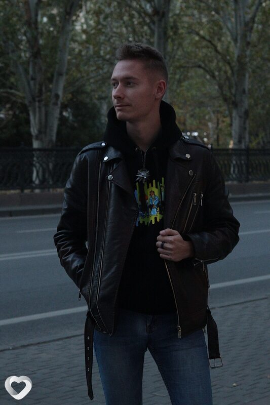 Валентин, 22, Камышине — анкета №3206943