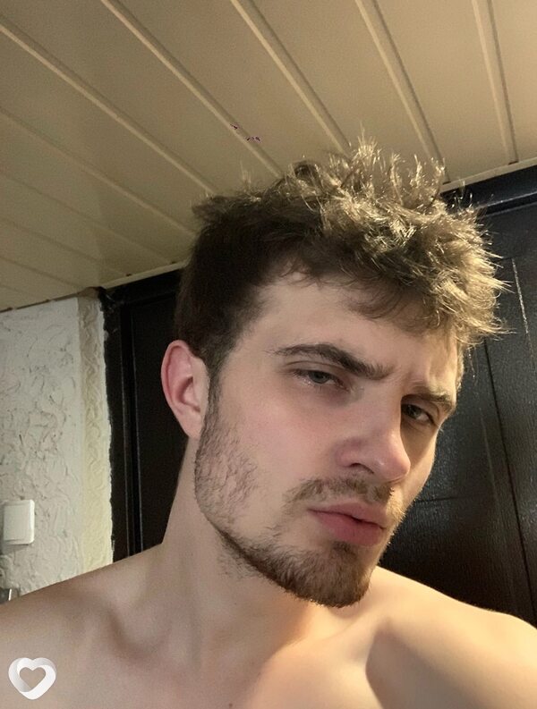 Виталик, 24, Иванове — анкета №3207025