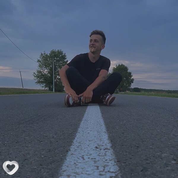 Юрий, 21, Невинномысске — анкета №3207304