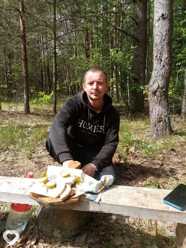 Денис, Крупки