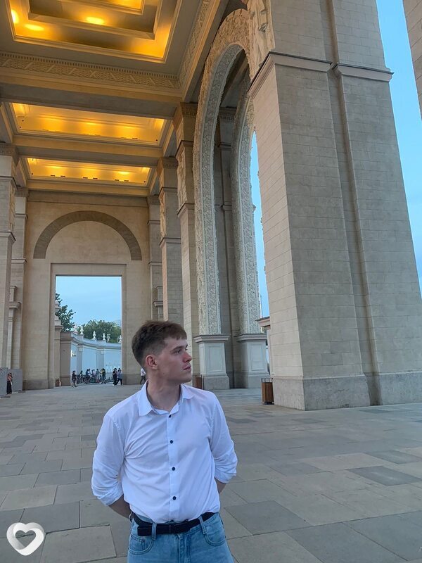 Данила, 24, Ялте — анкета №3207665