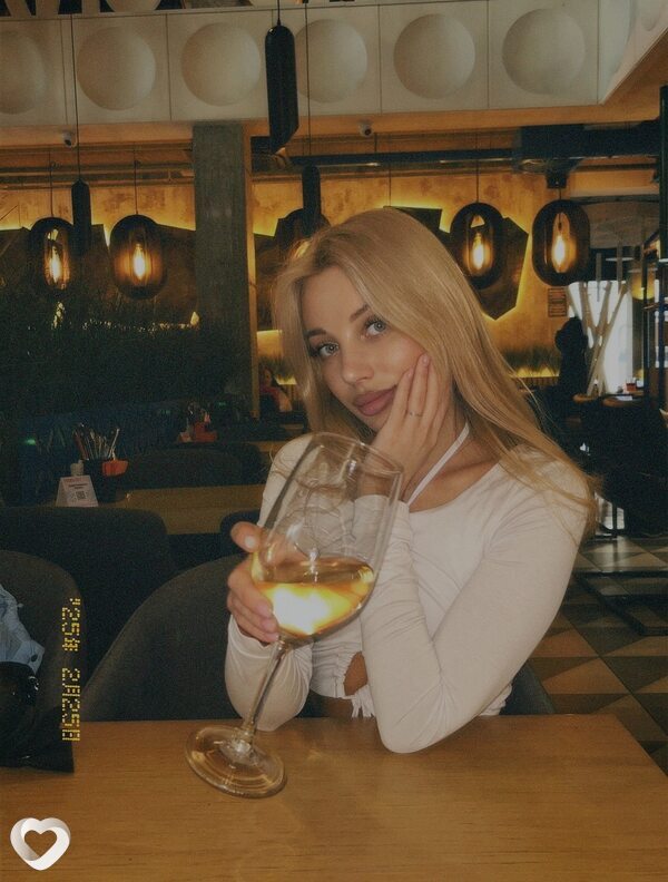 Ирина, 26, Санкт-Петербурге — анкета №3208091