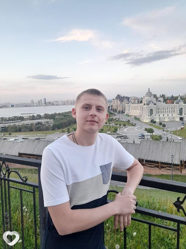 Данила, 25, Москве — анкета №3208403