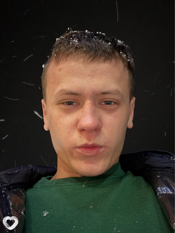 Дмитрий, 20, Саратове — анкета №3208707