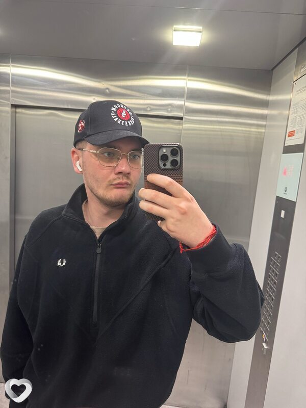Глеб, 26, Москве — анкета №3208693