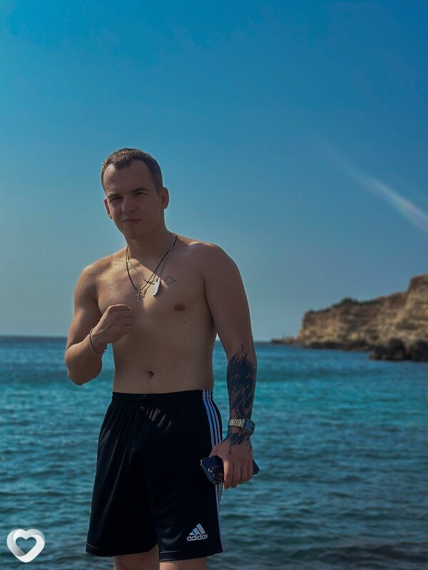 Никита, 23, Донецк (Ростовская Обл.) — анкета №3210459