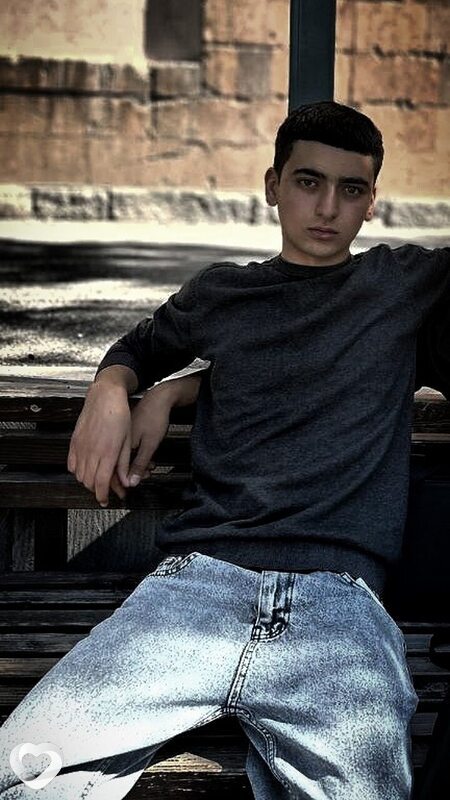 Rustam, 18, Ереван — анкета №3209764