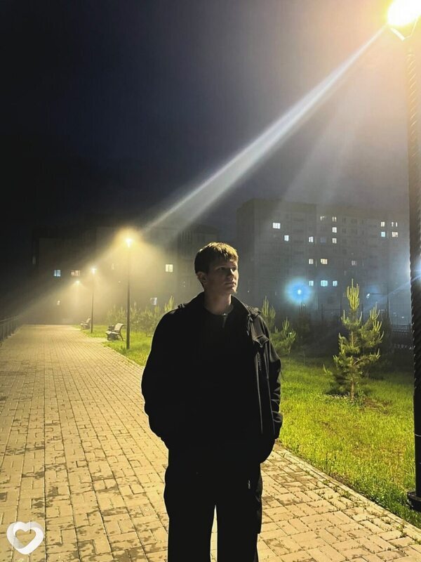 Александр, 19, Бийске — анкета №3210404
