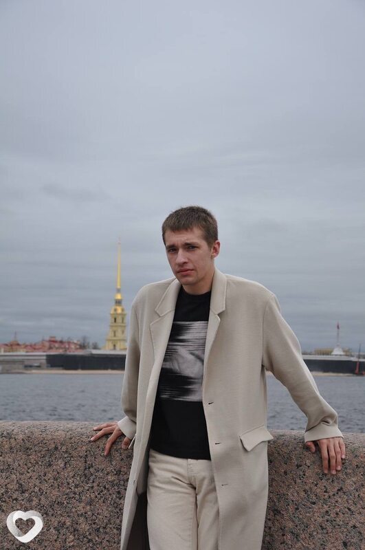 Глеб, 21, Донецке — анкета №3212527