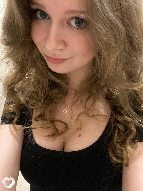 Елена, 22, Санкт-Петербурге — анкета №3212236