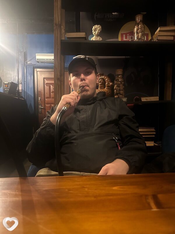Александр, 20, Санкт-Петербурге — анкета №3213195