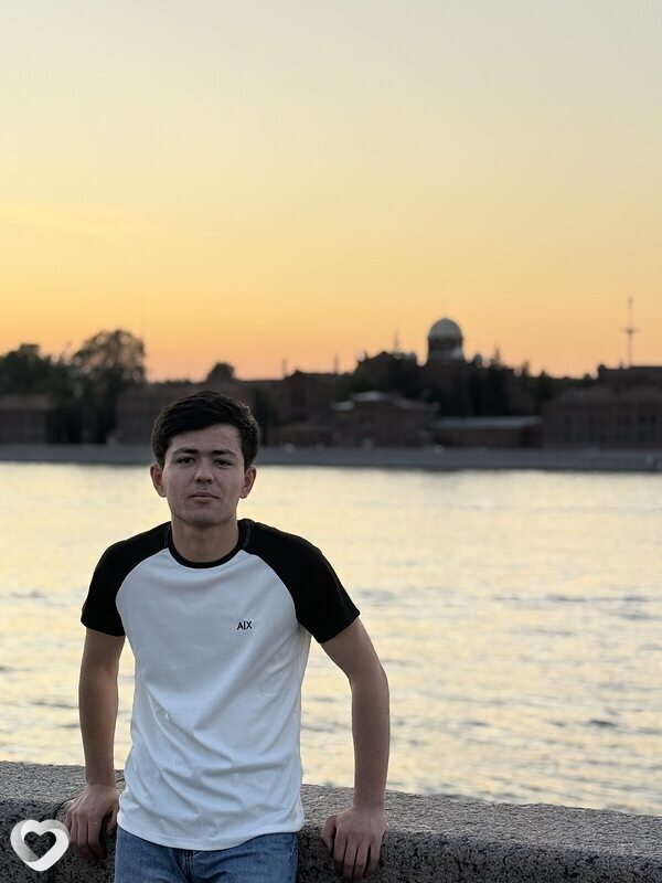 Хуршид, 20, Санкт-Петербурге — анкета №3213200