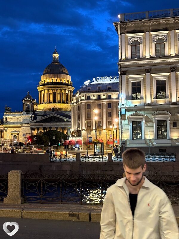 Максим, 19, Санкт-Петербурге — анкета №3213338