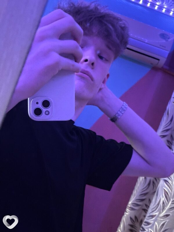 Сергей, 19, Хабаровске — анкета №3213288