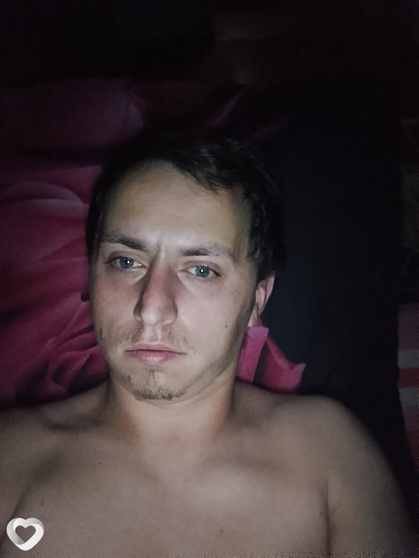 Артем, 24, Речице — анкета №3213296