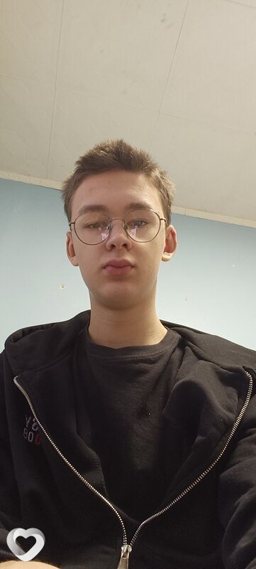 Виктор, 19, Петрозаводске — анкета №3214210