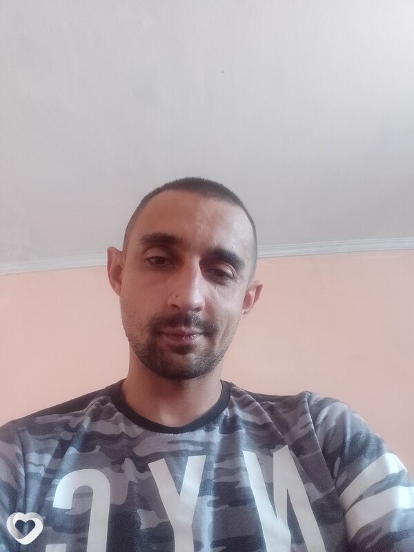 Василёк, Вышгород