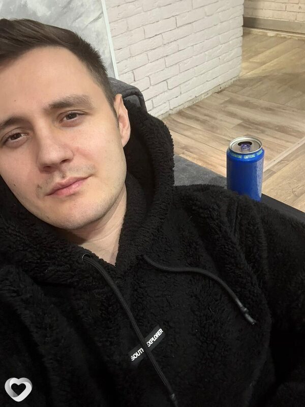 Александр, 28, Павлодаре — анкета №3214840
