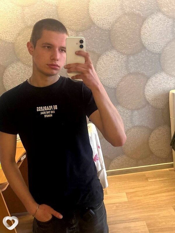 Даня, 19, Минске — анкета №3214988