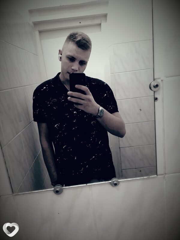 Кирилл, 22, Новосибирске — анкета №3215578