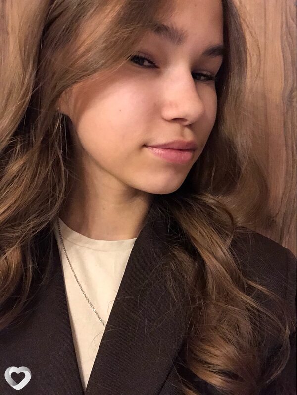 Карина, 18, Ижевске — анкета №3216364