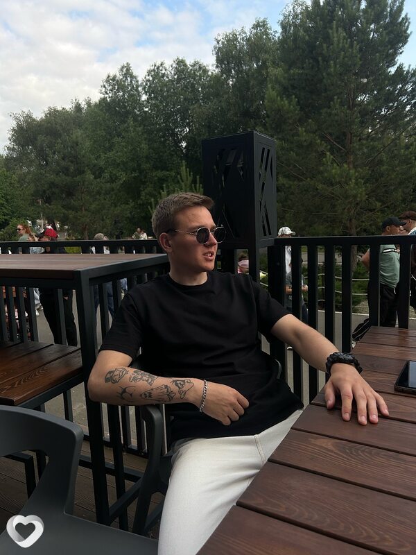 Кирилл, 23, Омске — анкета №3217170