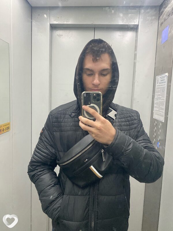 Александр, 19, Санкт-Петербурге — анкета №3217843