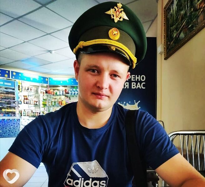 Михаил, 24, Барнауле — анкета №3218050