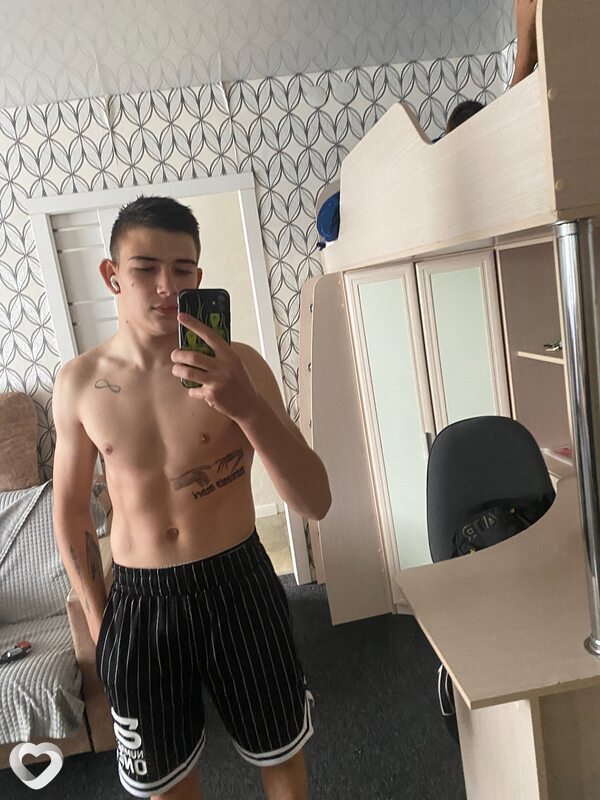 Савелий, 18, Калининграде — анкета №3217946