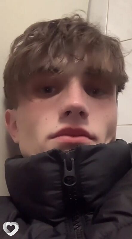 Артем, 23, Бобруйске — анкета №3219056